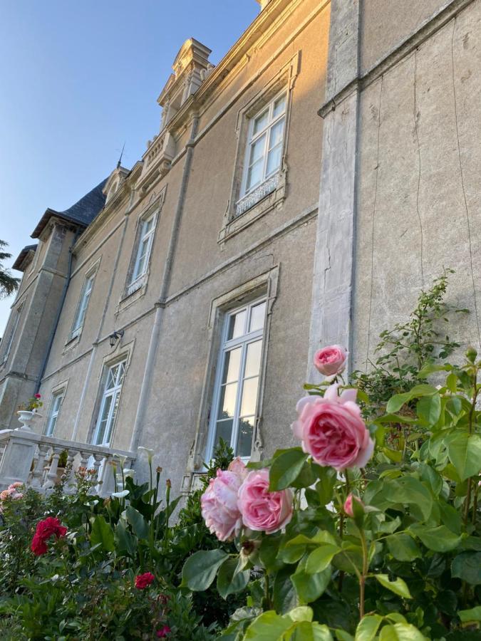 Chateau De St-Fulgent, Gite La Tour Saint-Fulgent Zewnętrze zdjęcie